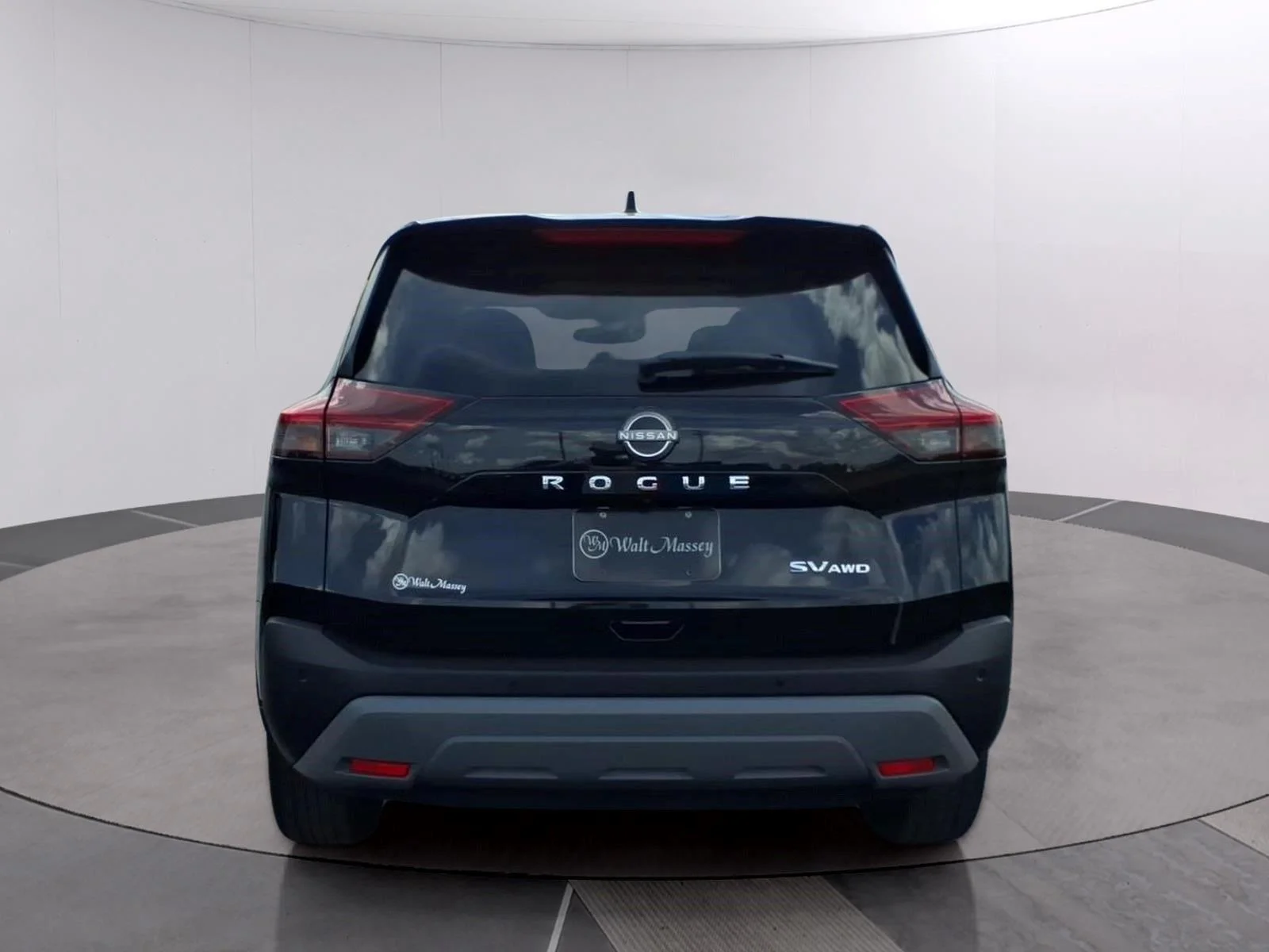 Used 2023 Super Black Nissan SV image 4