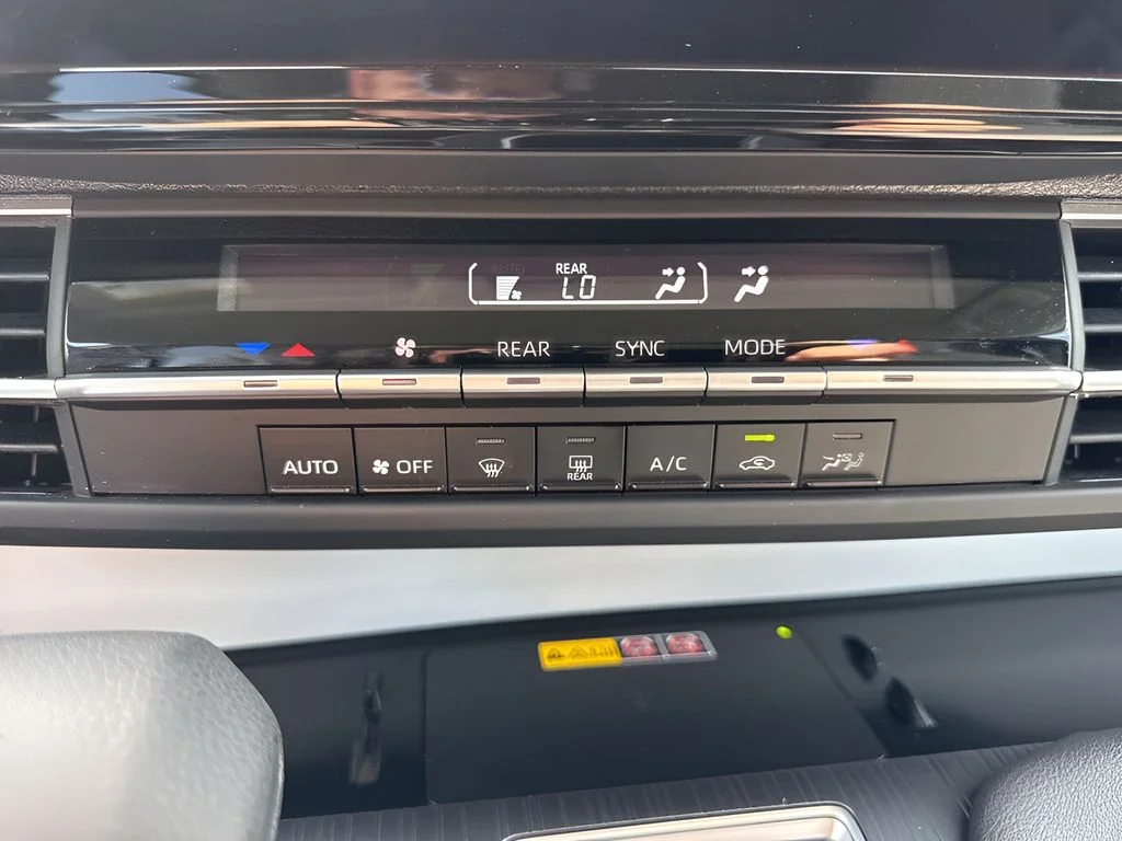 Used 2025 Silver Toyota LE image 20