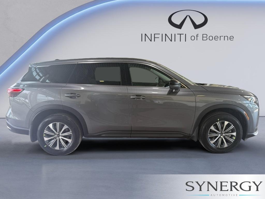 New 2027 GRAPHITE SHADOW INFINITI Pure FWD image 4