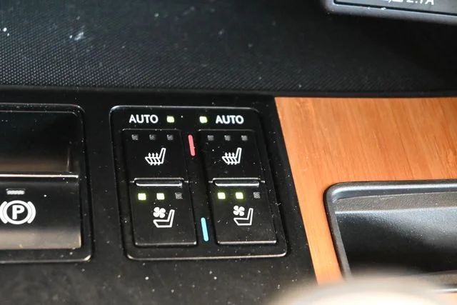 Used 2021 Silver Lexus 350 image 18