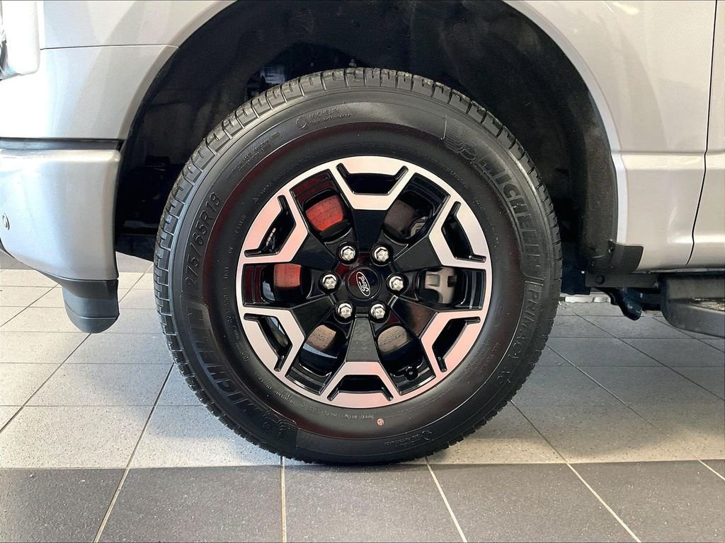Used 2023 Silver Ford XLT image 7