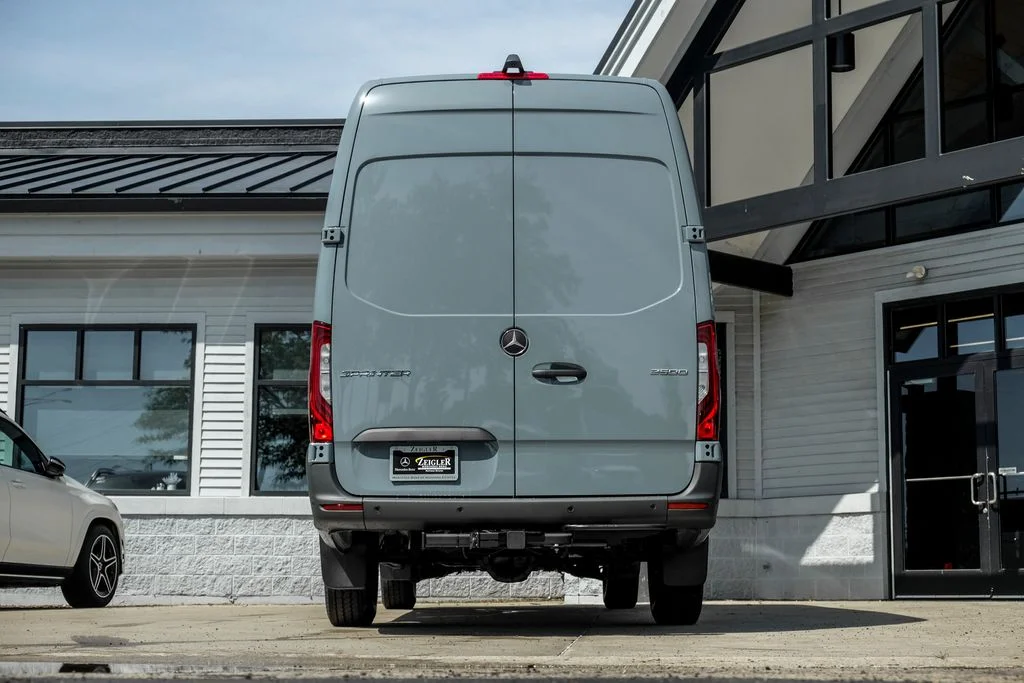 New 2026 Blue Gray Mercedes-Benz Cargo 170 WB image 8