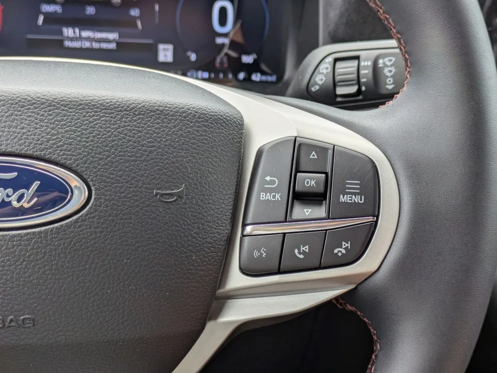 New 2026 Carbonized Gray Metallic Ford Active image 28