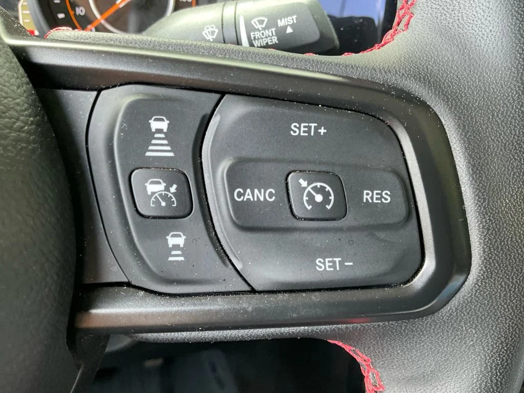 Used 2024 White Jeep Rubicon image 34