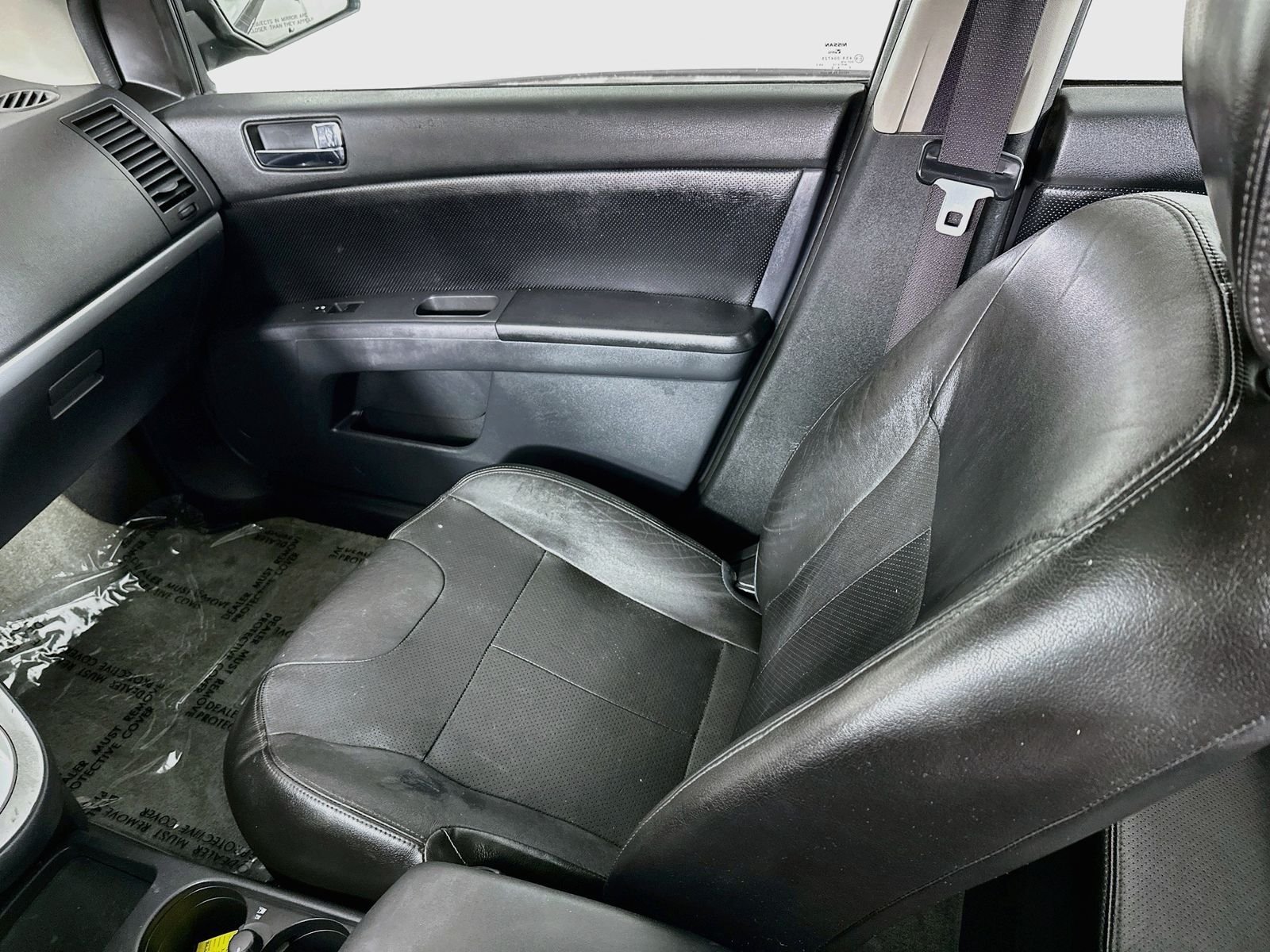 Used 2011 Super Black Metallic Nissan 2.0 SL image 24