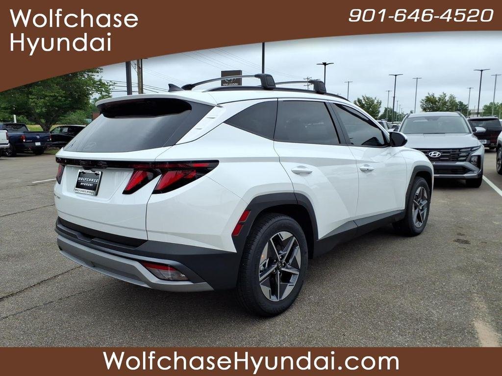 New 2026 White Hyundai SEL FWD image 5