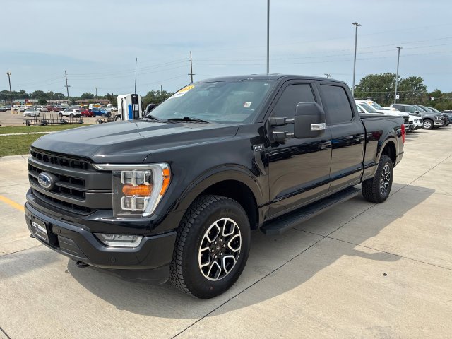 Used 2023 Black Ford Lariat image 10