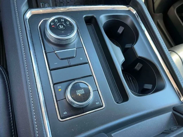 Used 2023 Black Metallic Ford XLT image 35