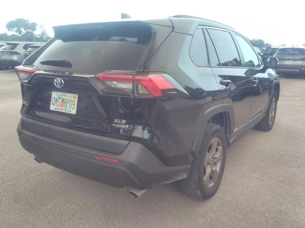 Used 2024 Black Toyota XLE image 8
