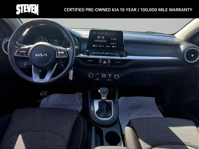 Used 2024 White Kia LXS image 8