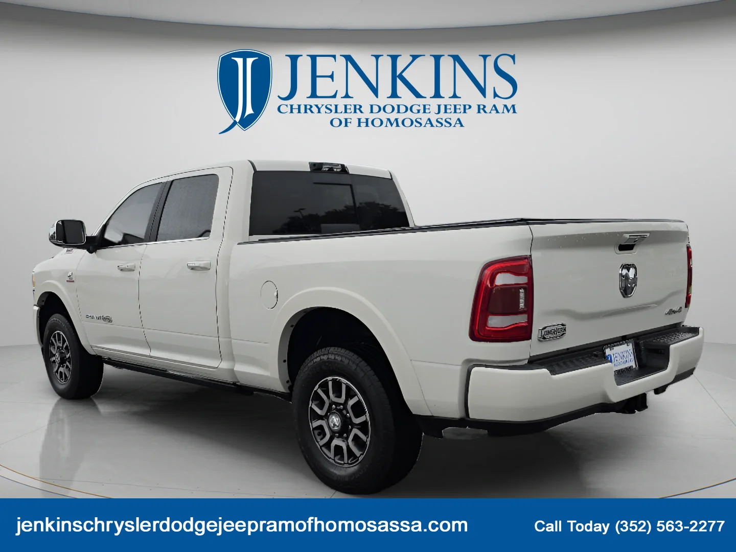 Used 2022 Pearl White Ram Longhorn image 7