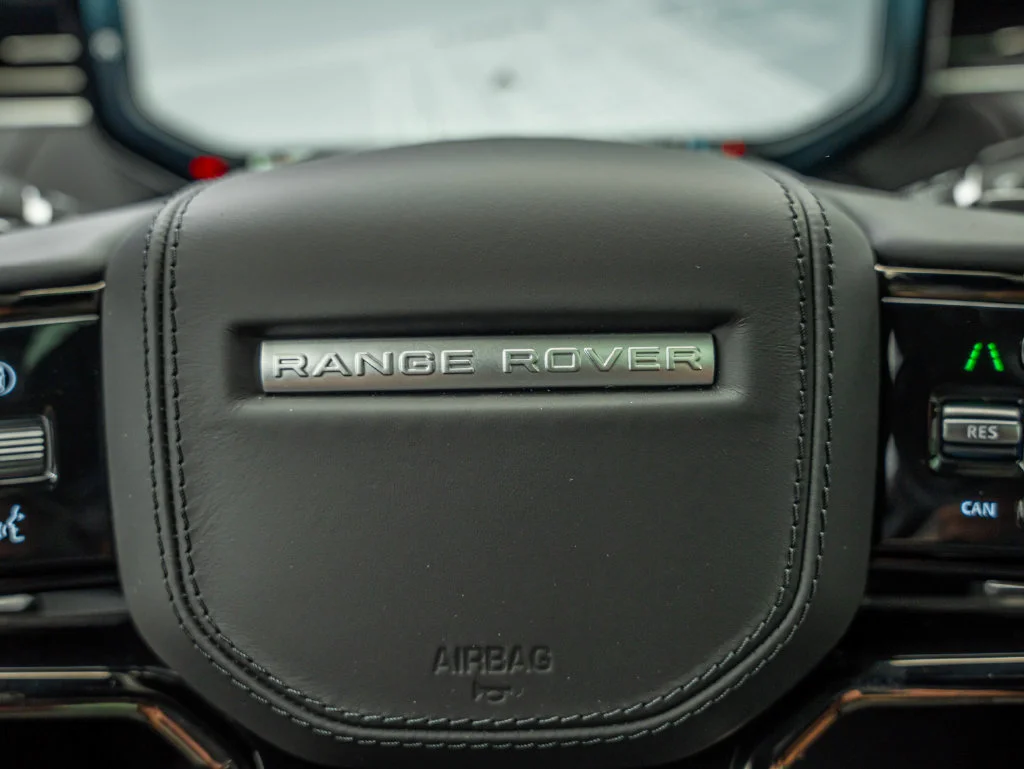 New 2026 Fuji White Land Rover Dynamic SE image 20