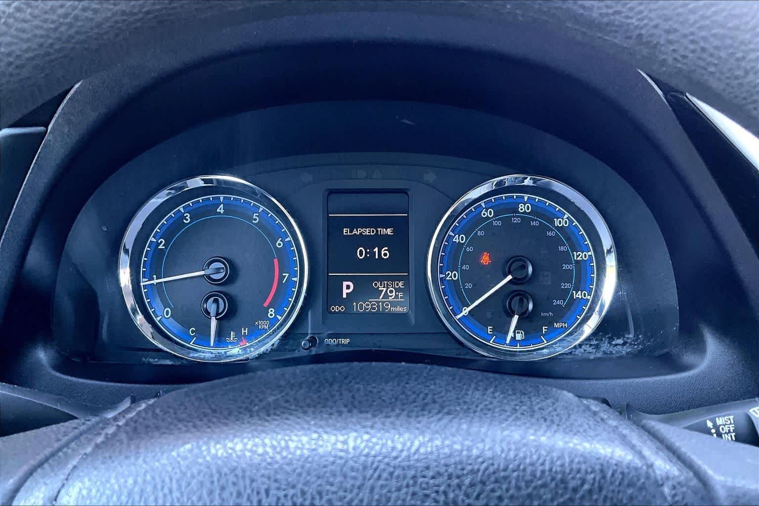 Used 2019 Galactic Aqua Mica Toyota LE image 25