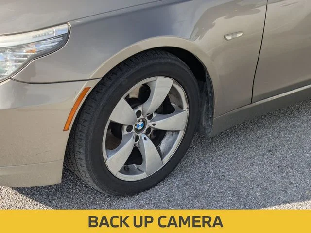 Used 2008 Silver BMW 528i image 6