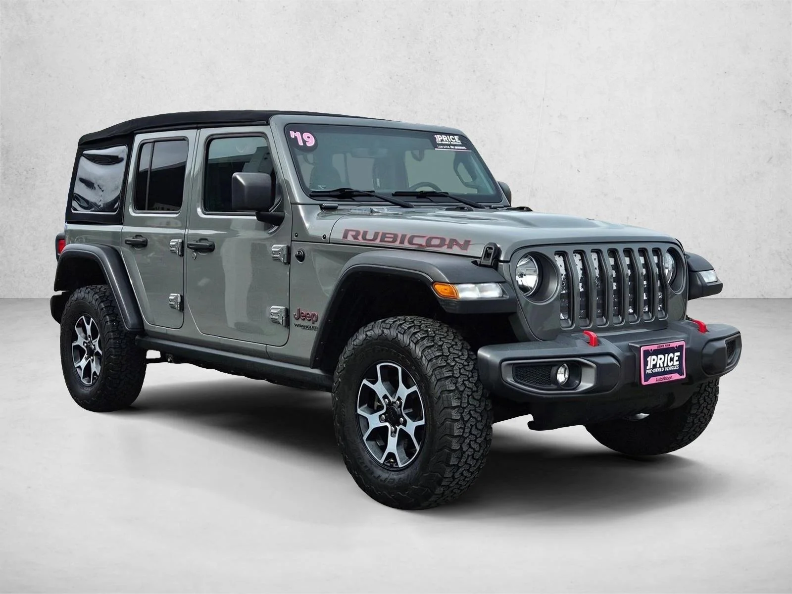 Used 2019 Sting-Gray Clearcoat Jeep Rubicon image 3