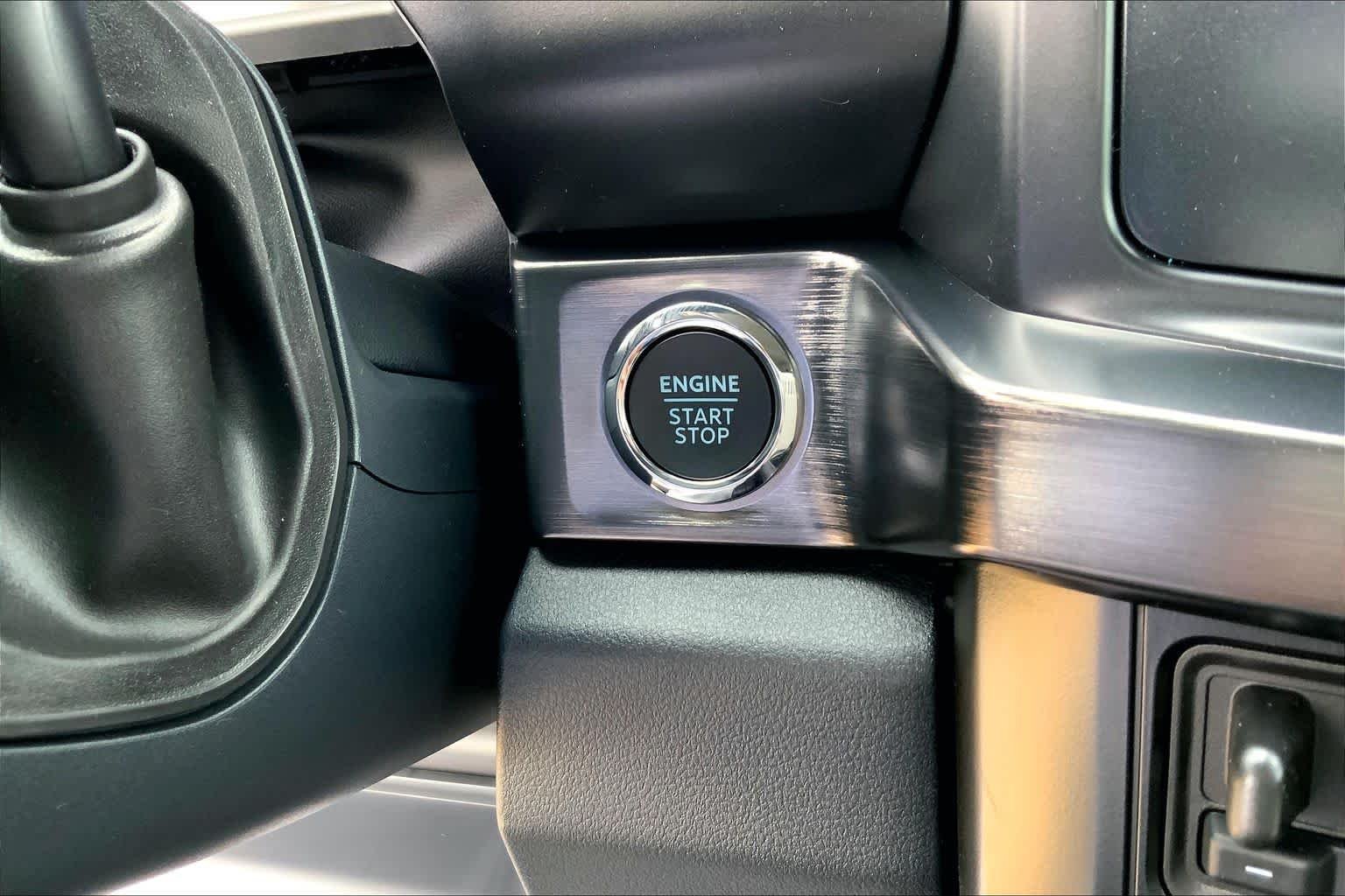 New 2026 Argon Blue Metallic Ford F-250® Lariat® image 17