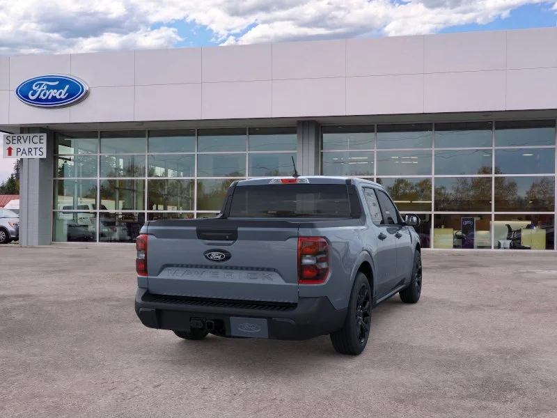 New 2025 Azure Gray Metallic Tri-Coat Ford XLT image 40