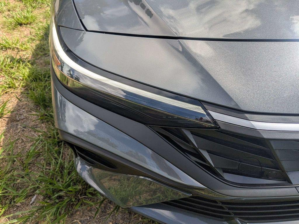 New 2026 Gray Hyundai SEL Sport image 9