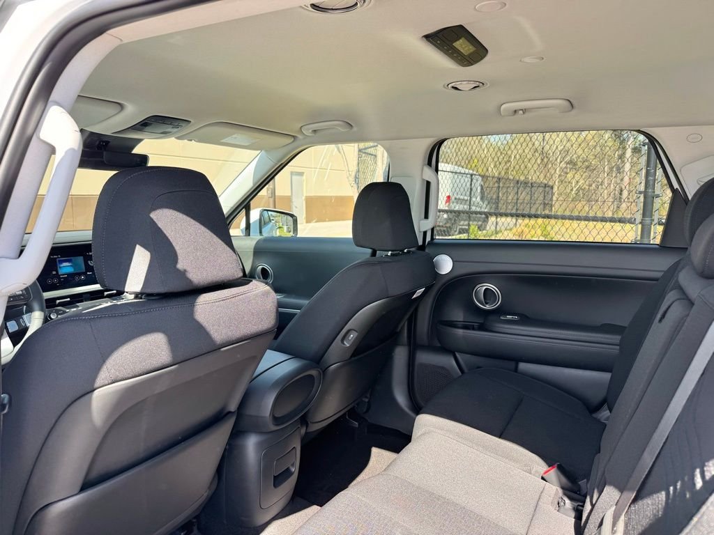 Certified Used 2026 White Hyundai SE image 18
