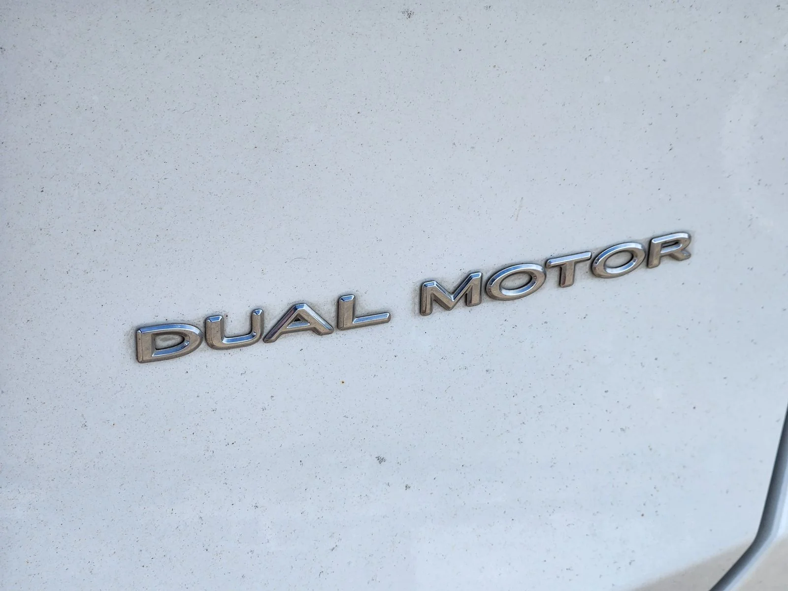 Used 2022 White Tesla Long Range image 10