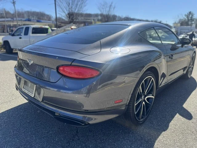 2021 Bentley Continental GT - Photo 9