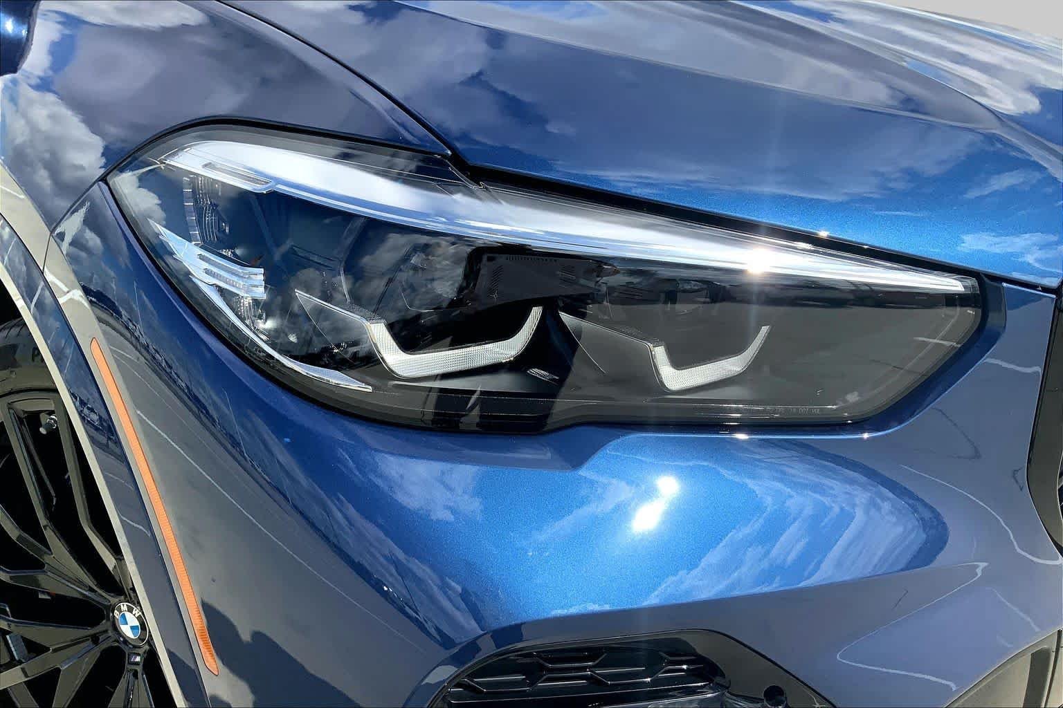 Used 2023 Phytonic Blue Metallic BMW xDrive40i image 27