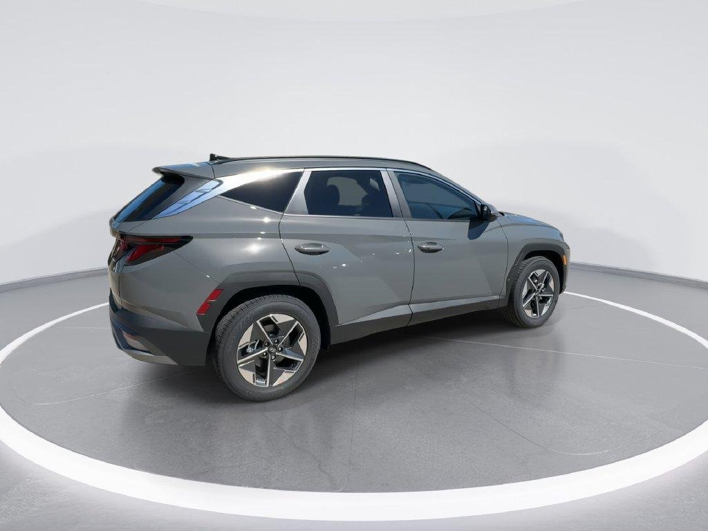 New 2026 Gray Hyundai SEL FWD image 8