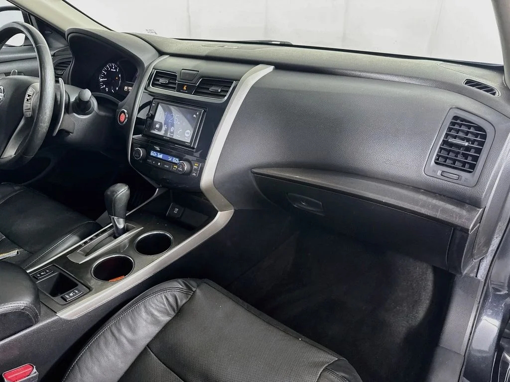 Used 2015 Blue Nissan 3.5 SL image 35