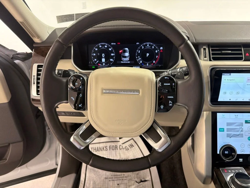 Used 2020  Land Rover HSE image 14