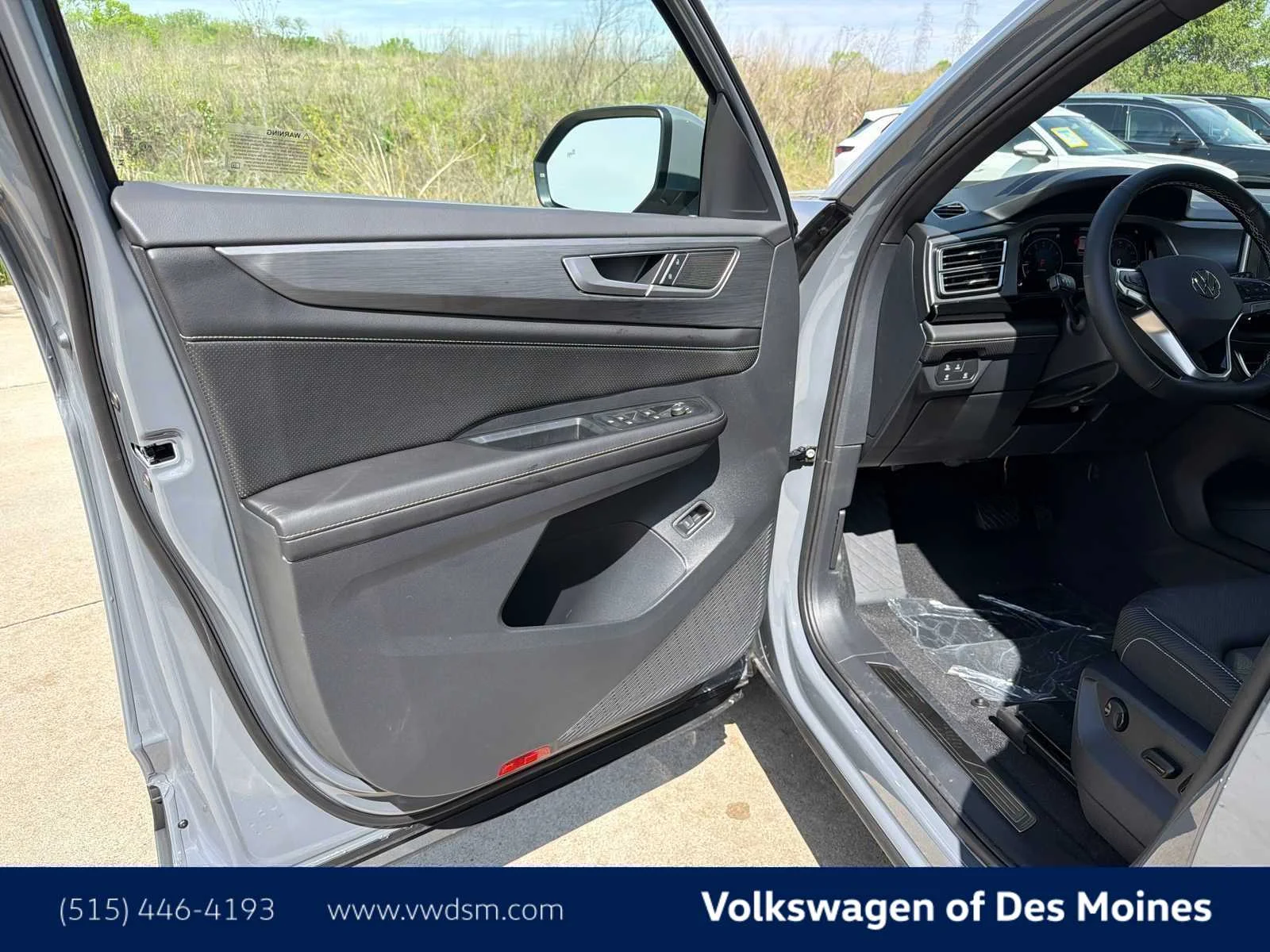 New 2026 Pure Gray Volkswagen 2.0T SE w/Technology image 22