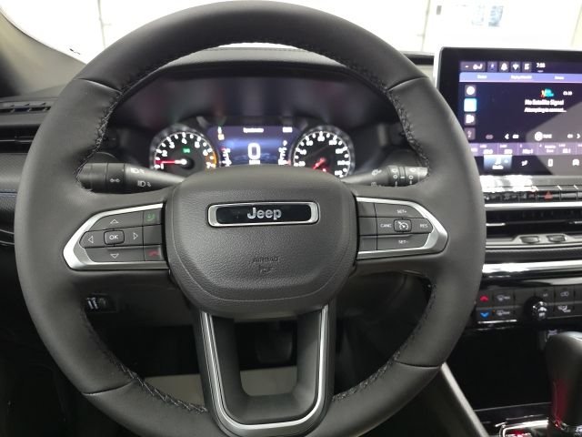 New 2026 Fathom Blue Pearl Coat Jeep Latitude image 24