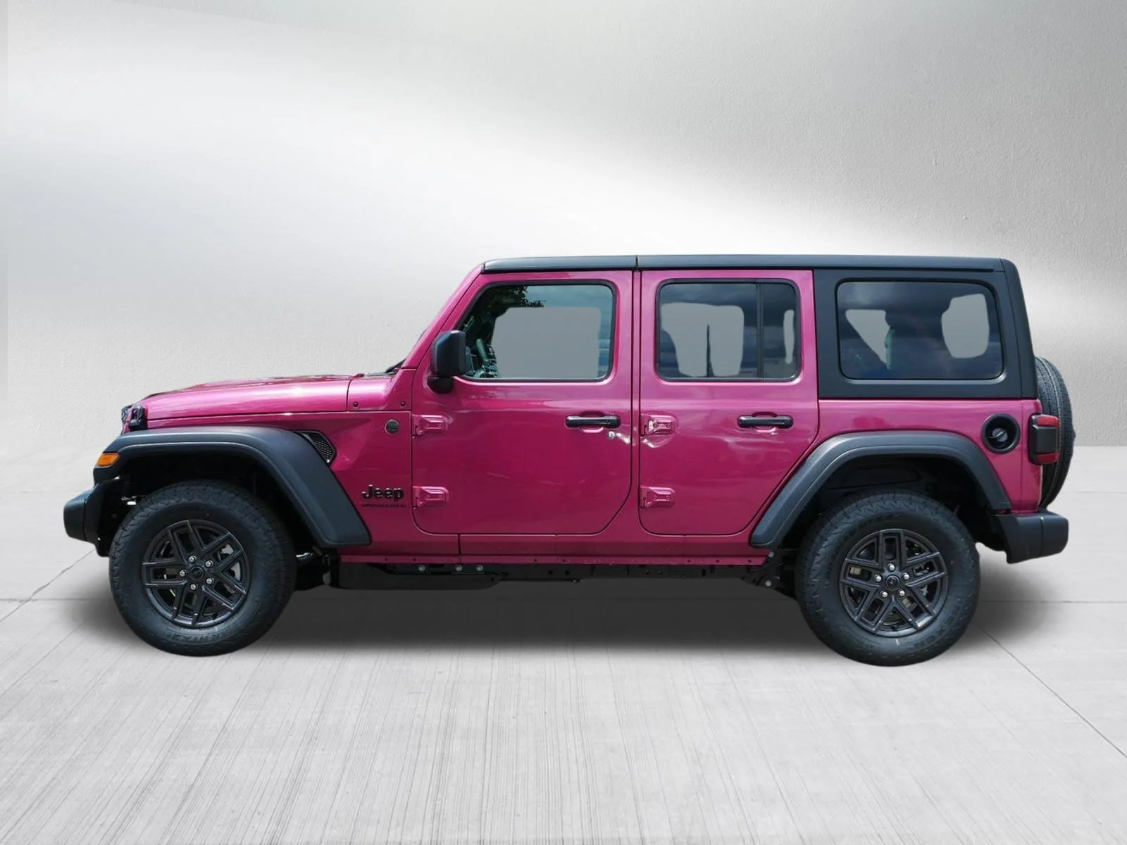 New 2026 Tuscadero Pearl-Coat Exterior Paint Jeep Sport S image 4
