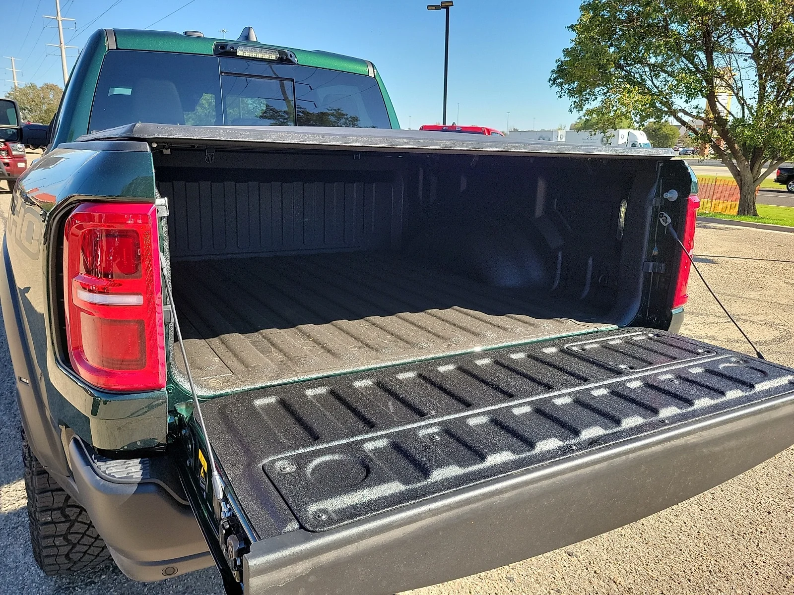 New 2026 Serrano Green Ram RHO CREW CAB 4X4 5