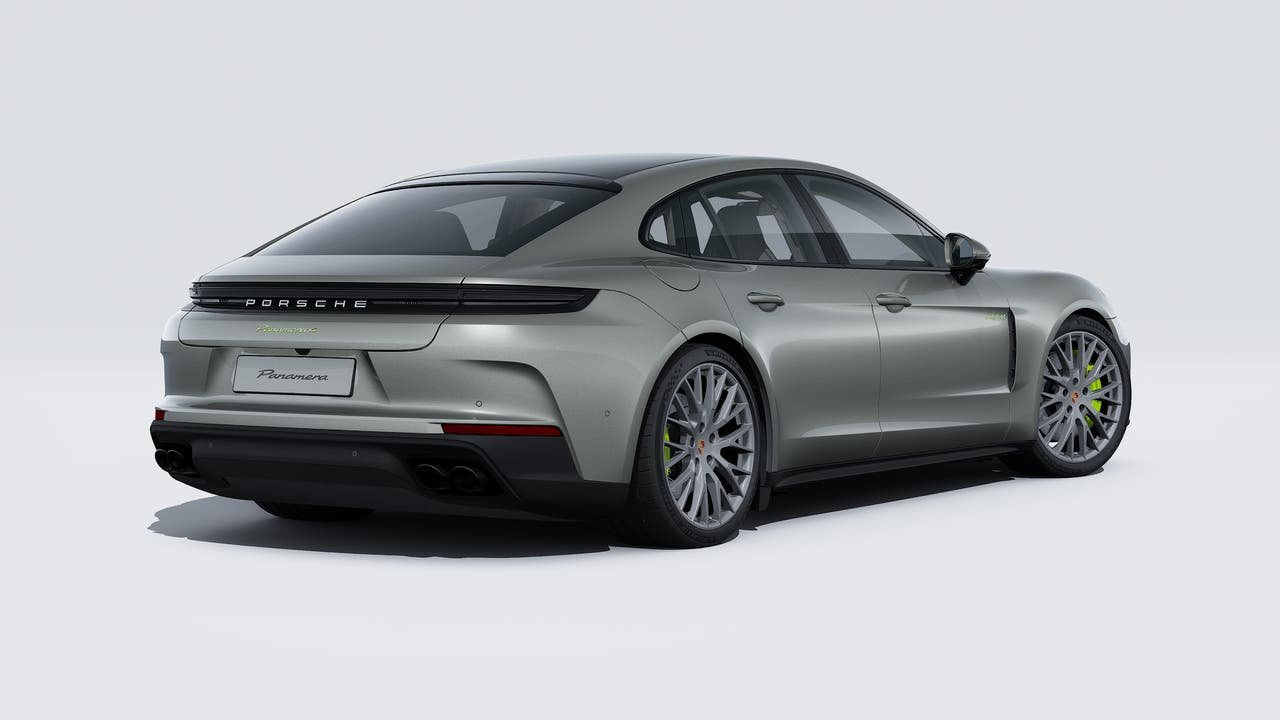 New 2027 Aventurine Green Metallic Porsche 4 E-Hybrid image 9