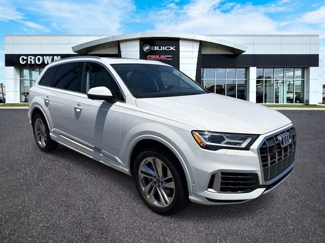 2022 Audi Q7 55 Premium Plus quattro Tiptronic's photo