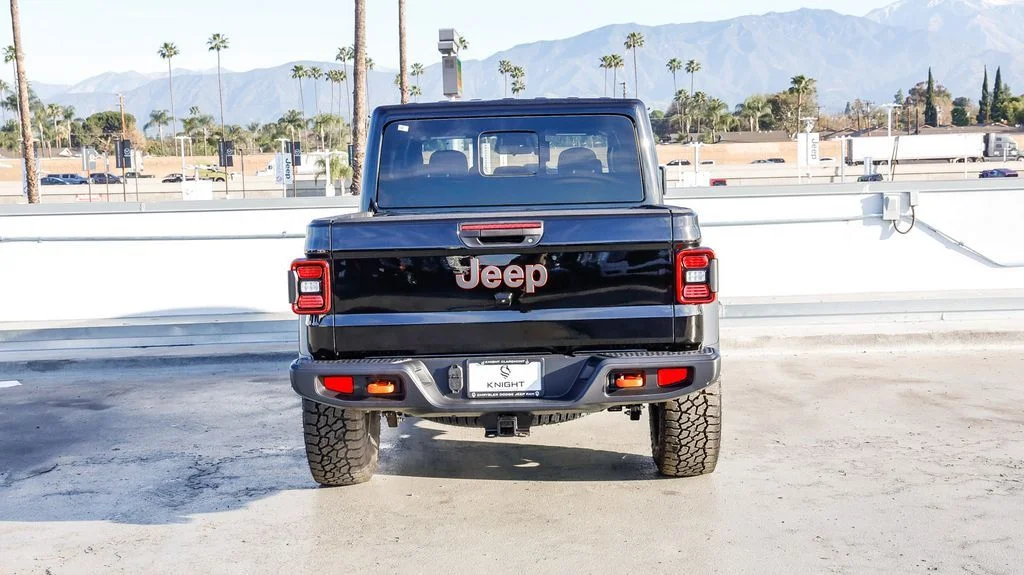 New 2026 Black Jeep Mojave image 8