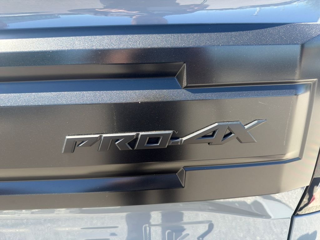 New 2026 Nissan Frontier PRO-4X 4D Crew Cab