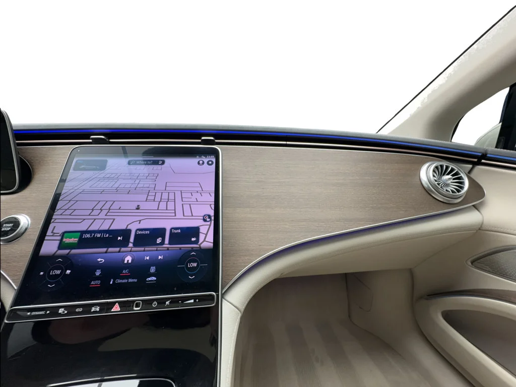 Used 2023 White Mercedes-Benz 450 image 44