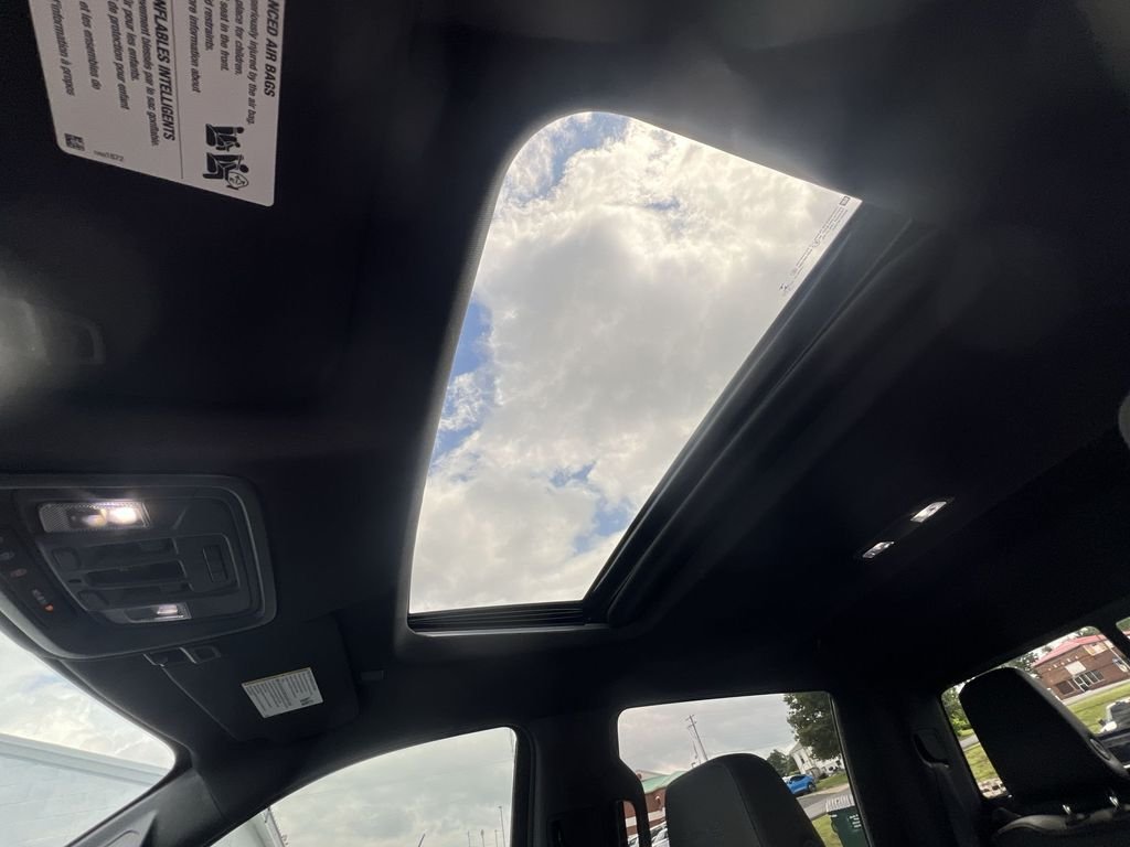 Used 2020 Blue GMC AT4 image 26