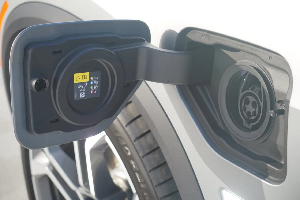 Used 2026 Gray BMW xDrive50e image 6