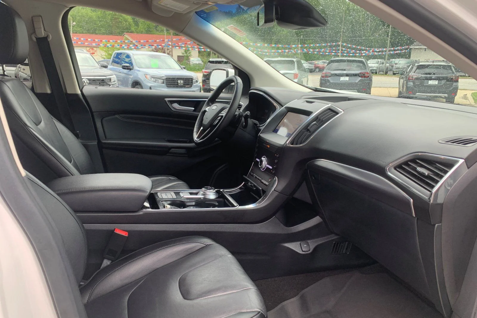 Used 2020 White Ford Titanium image 19