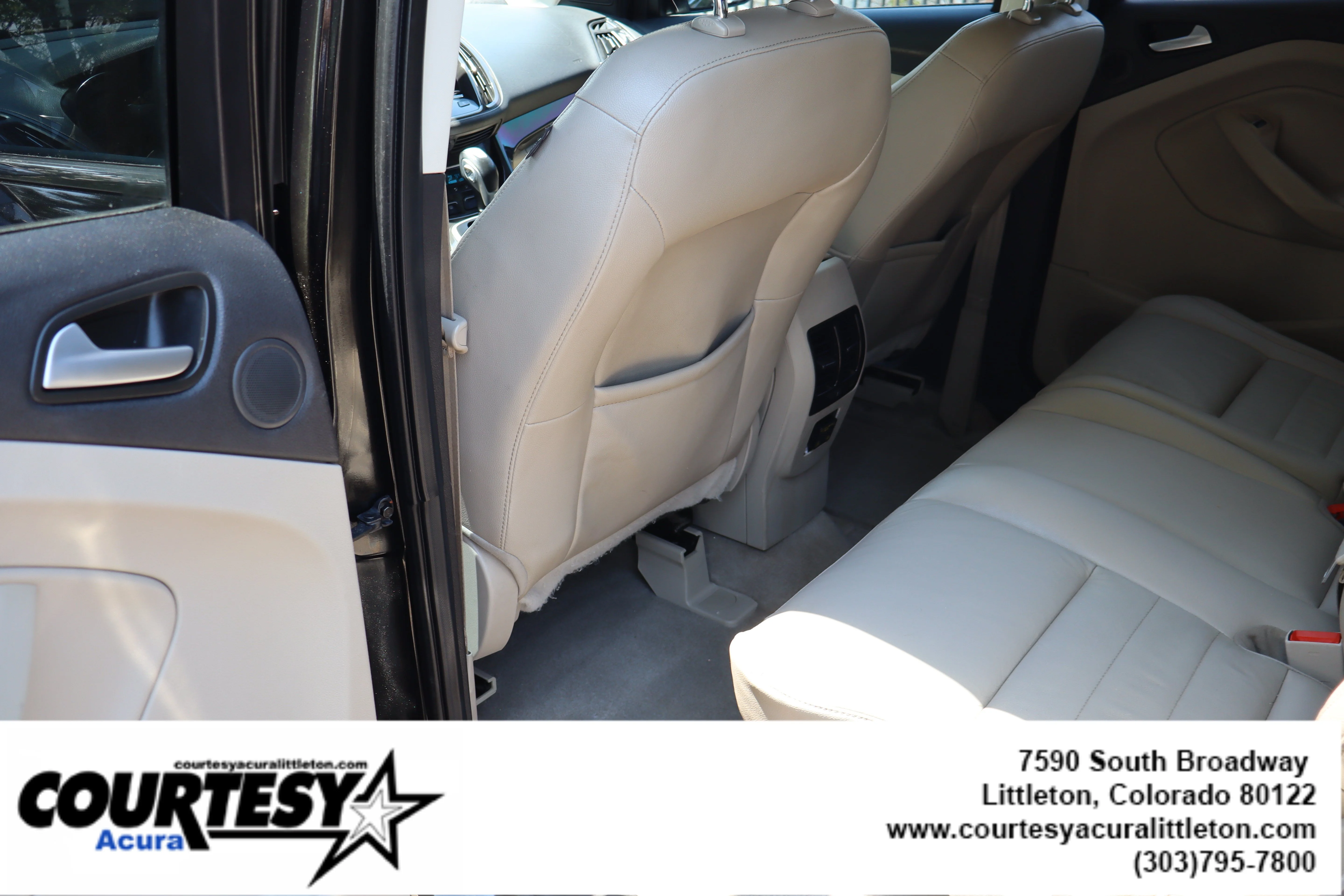 Used 2014 Black Ford Titanium image 25