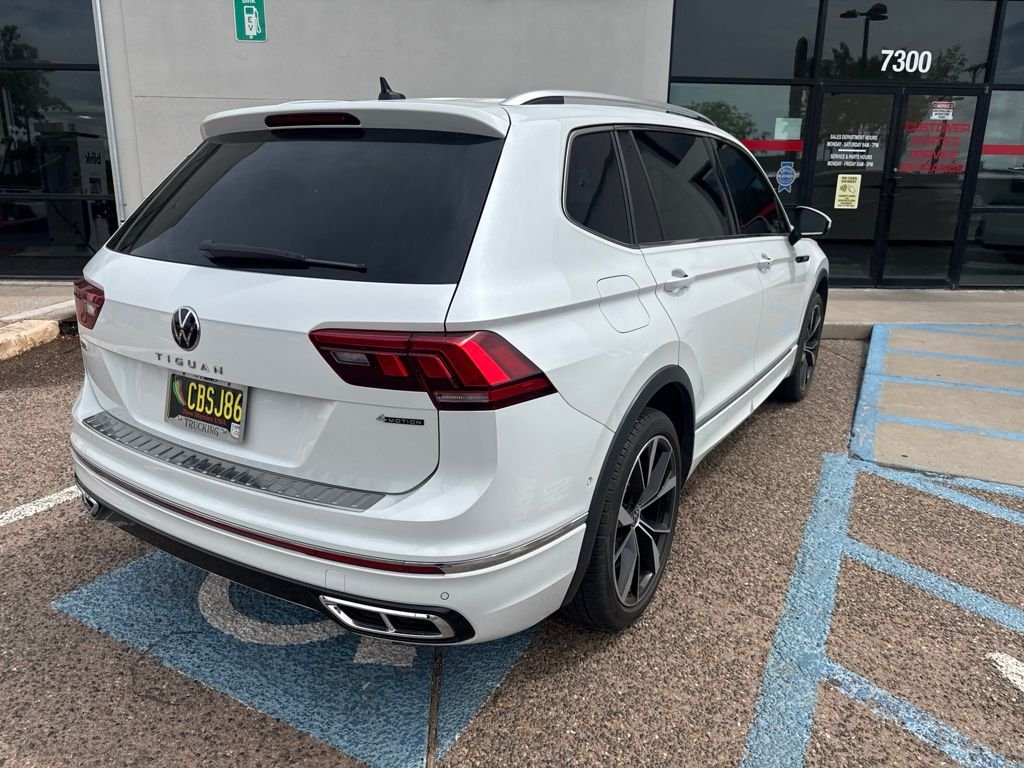 Used 2022 White Volkswagen 2.0T SEL R-Line image 6