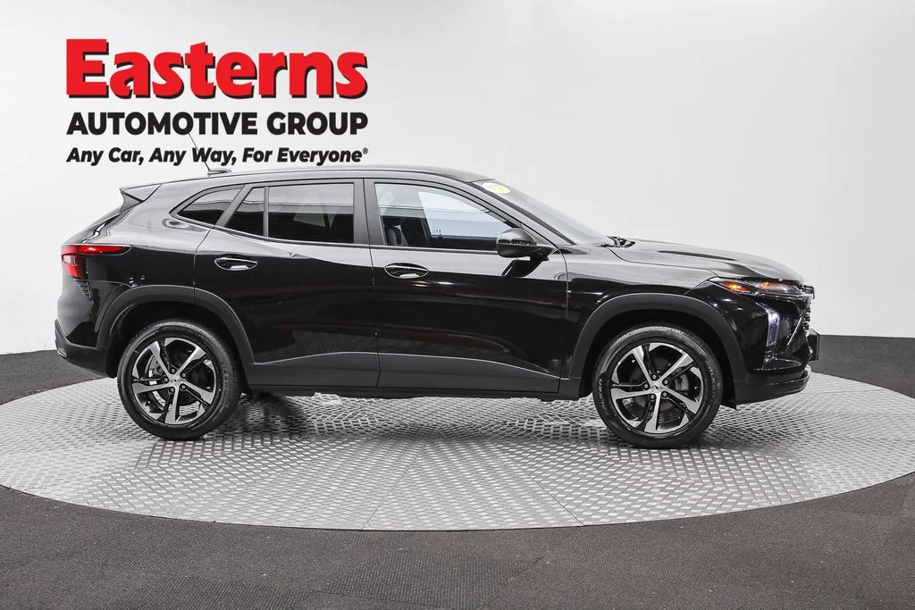 Used 2024 Black Chevrolet 1RS image 4