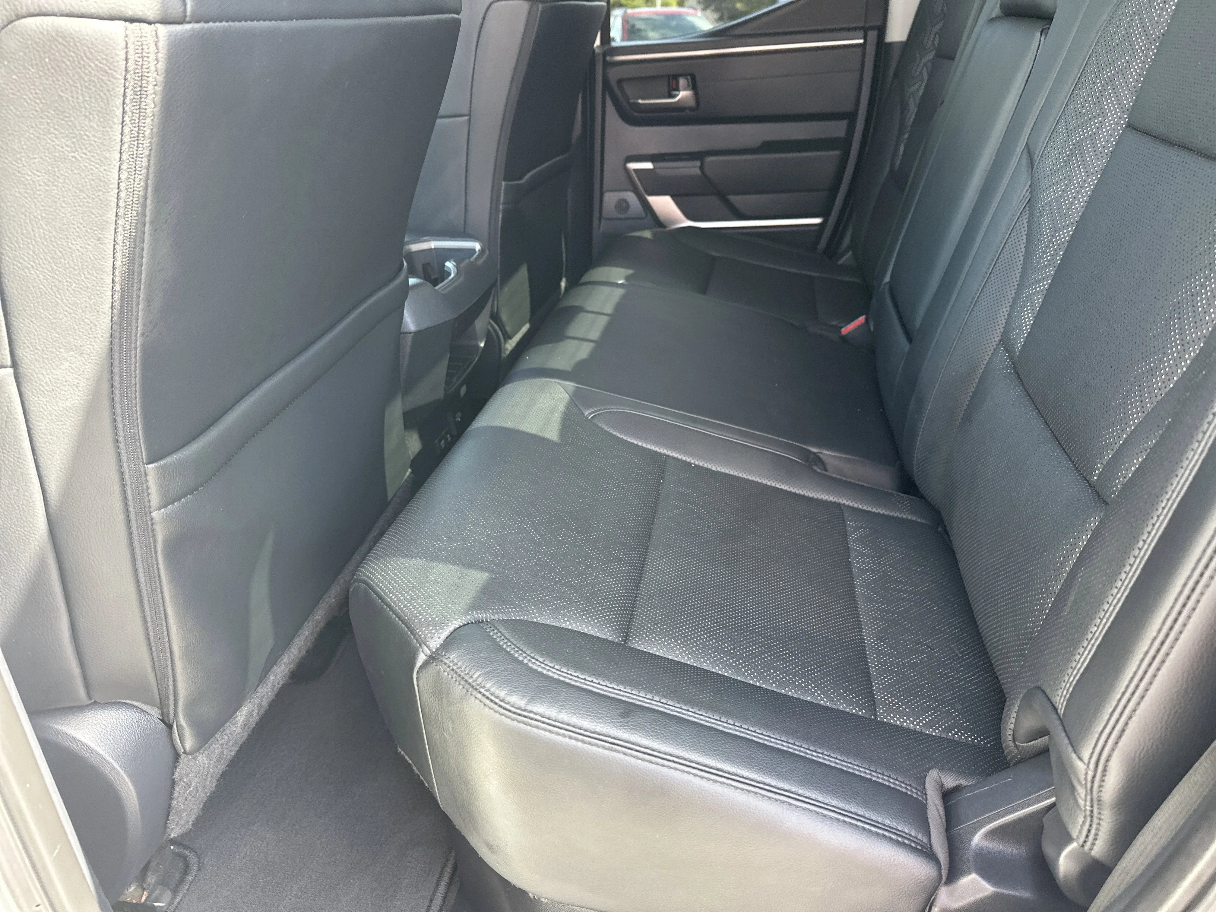 2022 Toyota Tundra Limited - Photo 21