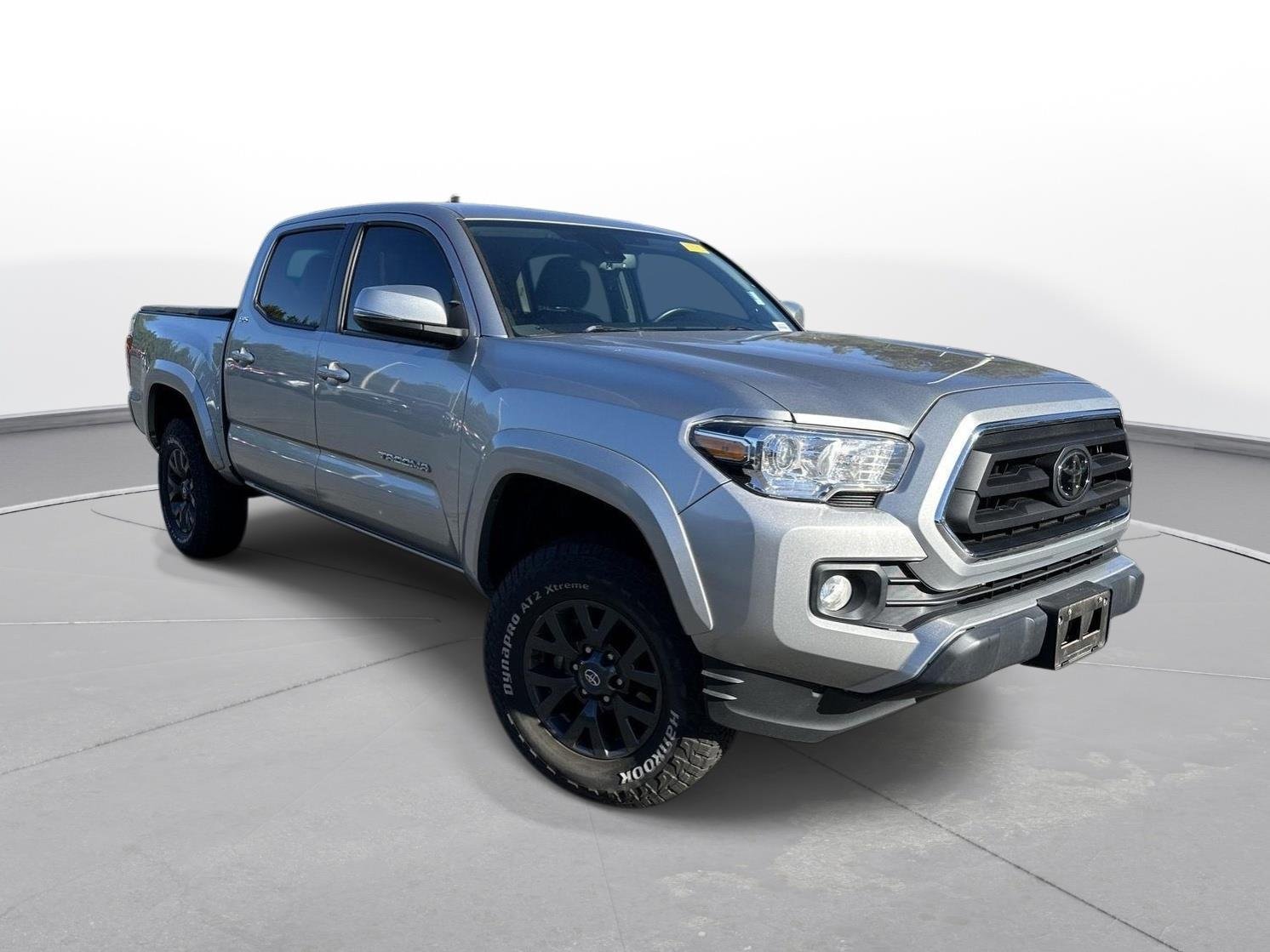 Used 2022 Celestial Silver Metallic Toyota SR5 image 4