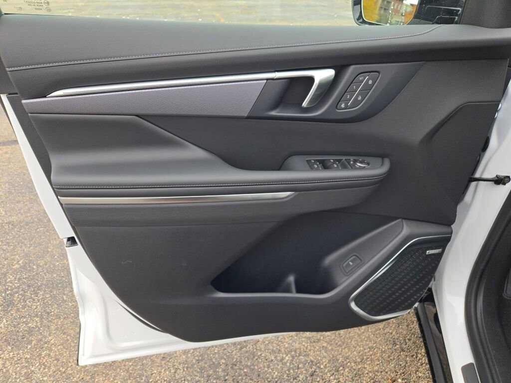 New 2026 Summit White Buick Sport Touring image 22