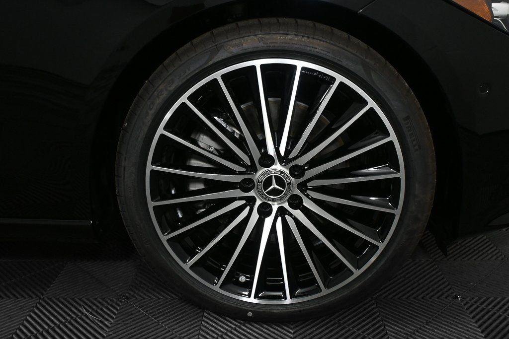 2026 Mercedes-Benz C-Class Sedan C 300 - Photo 36