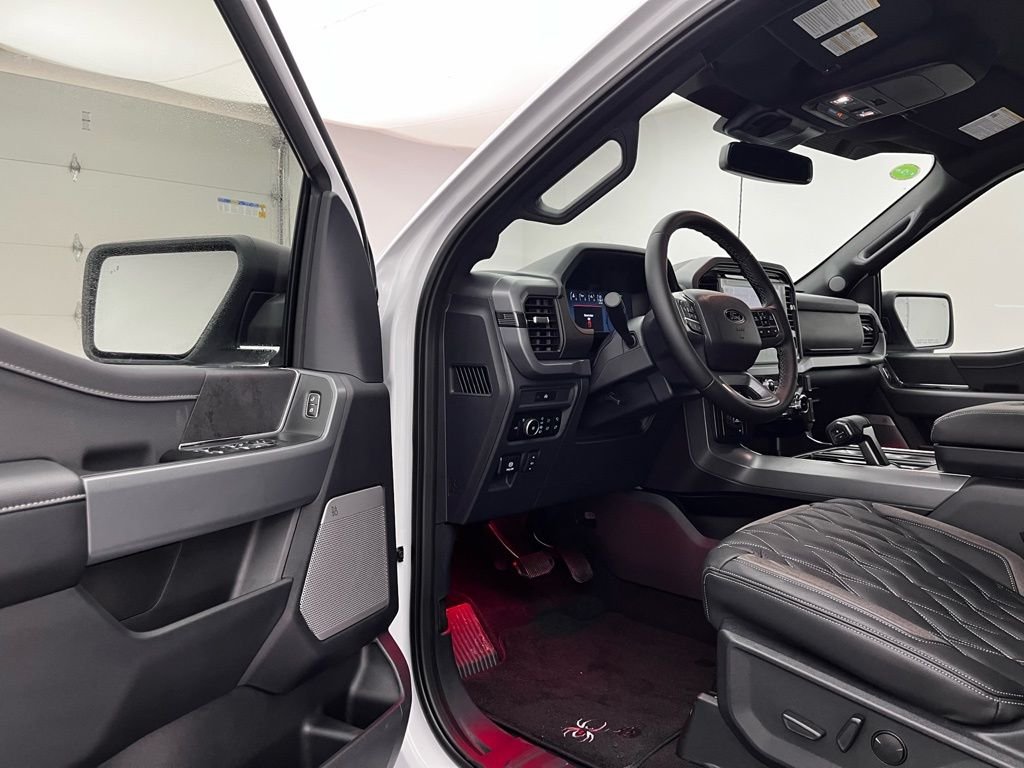 New 2025 White Ford XLT  Black Widow Lifted Truck image 16
