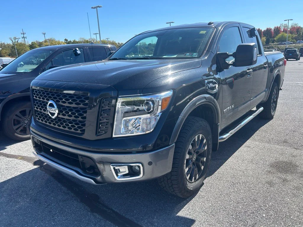 2017 Nissan Titan